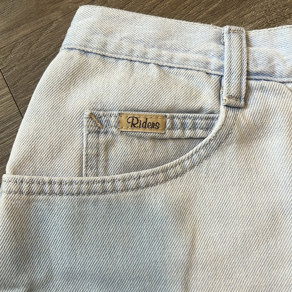 VINTAGE Riders Jean Shorts - Picture 3 of 3